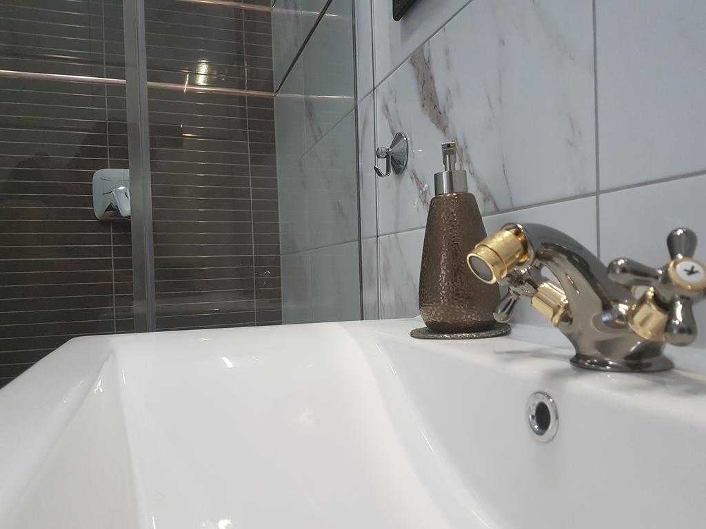 Apartment Adis Sibenik Luaran gambar