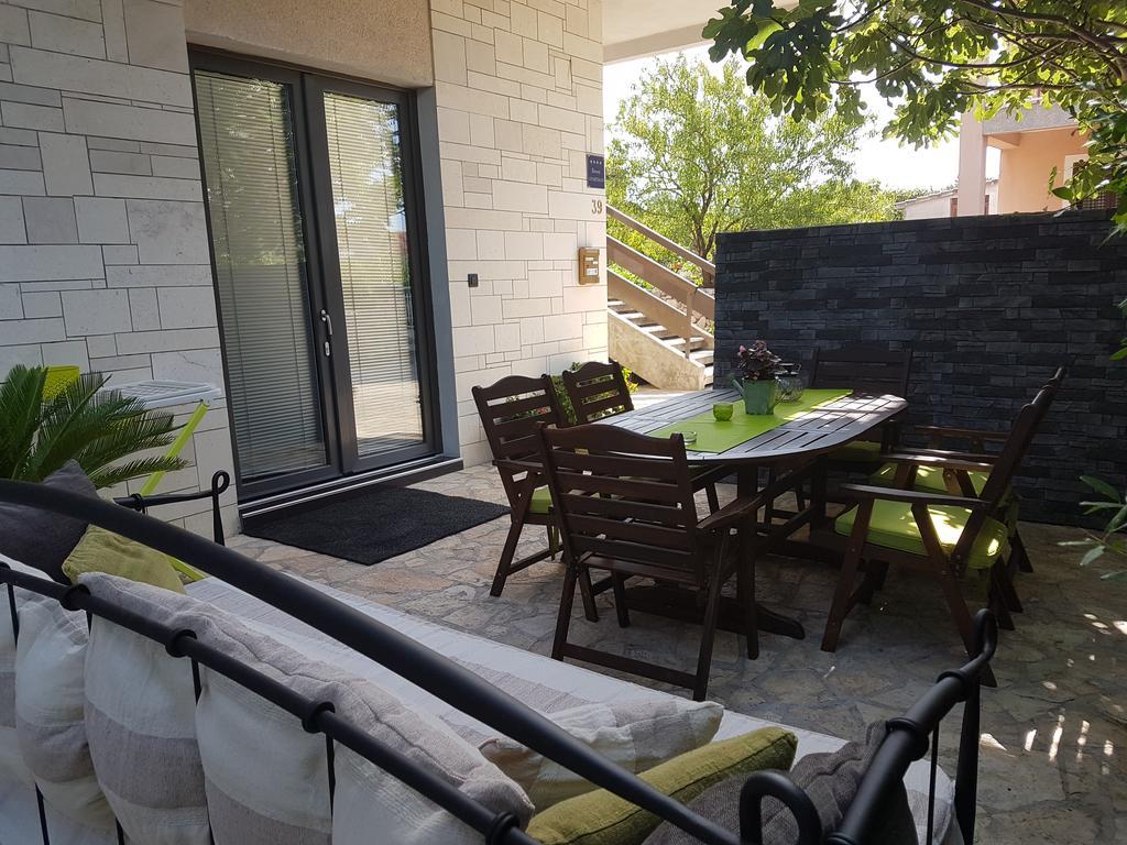 Apartment Adis Sibenik Luaran gambar